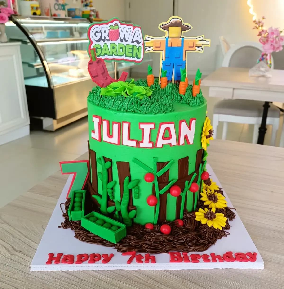 Roblox Cake